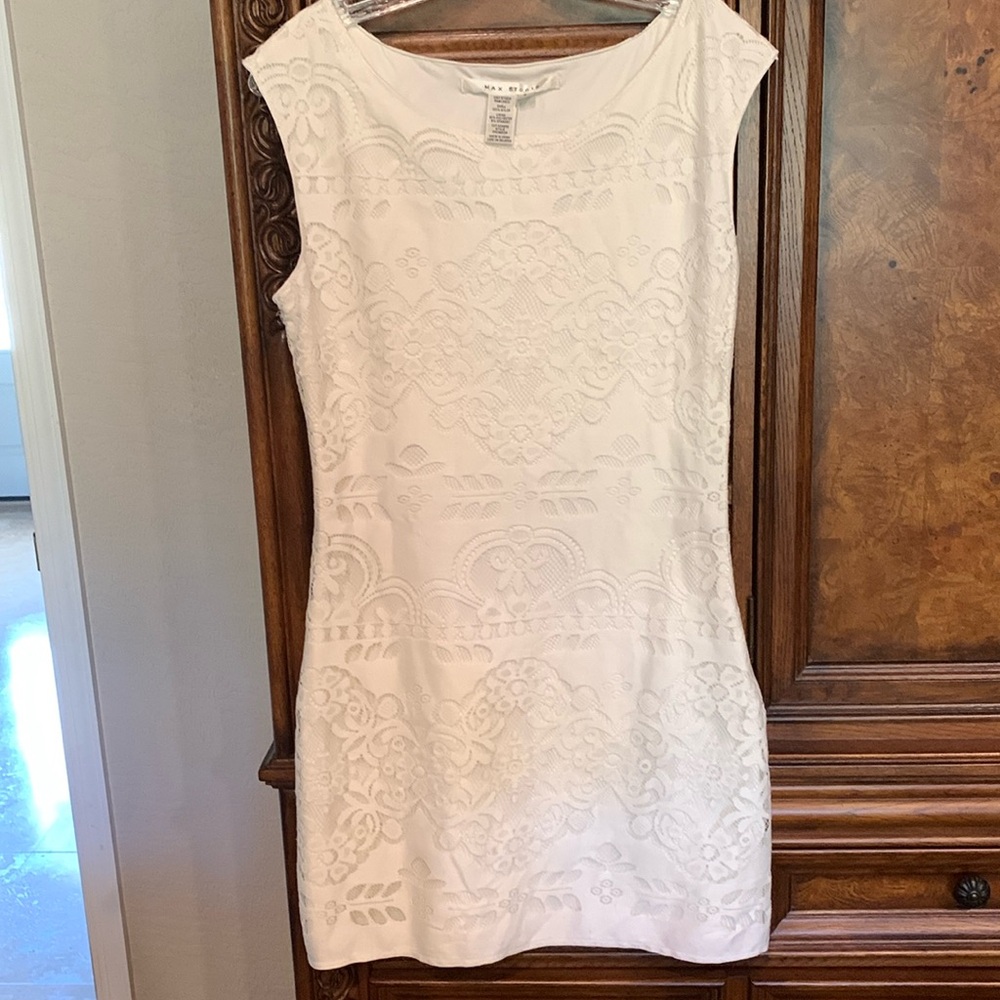 Max Studio White Lace Dress Size Small